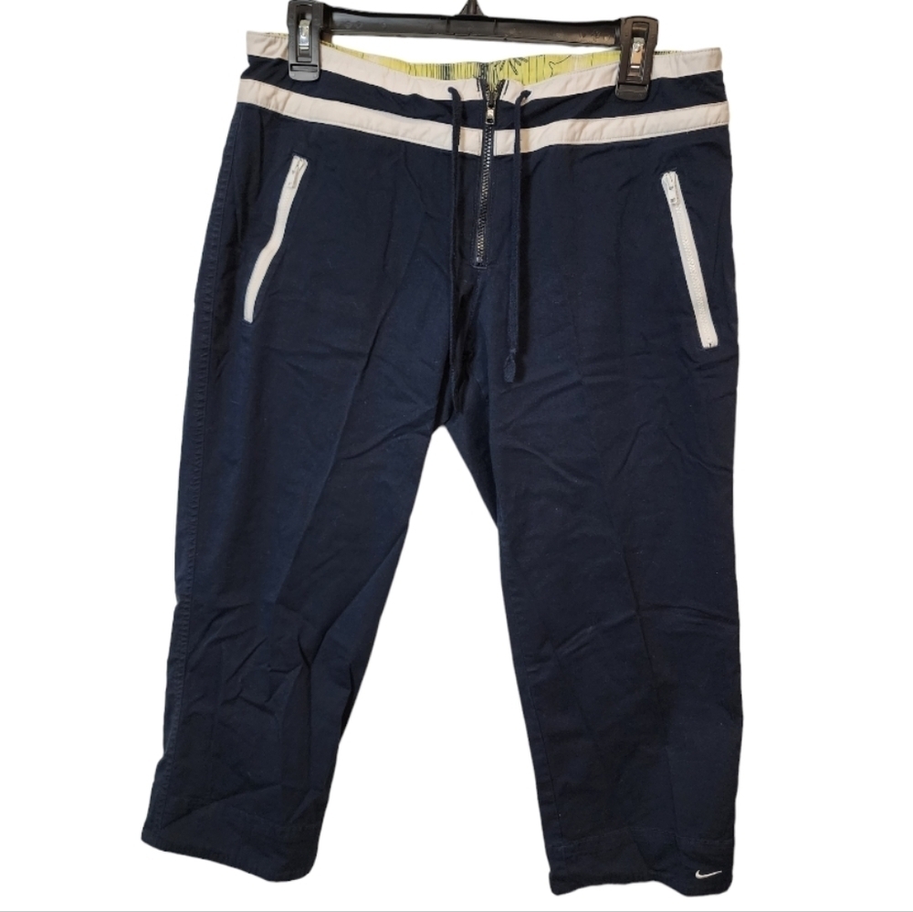Nike Athletic 72 Women's Navy Blue Capri Pants, Size Medium
